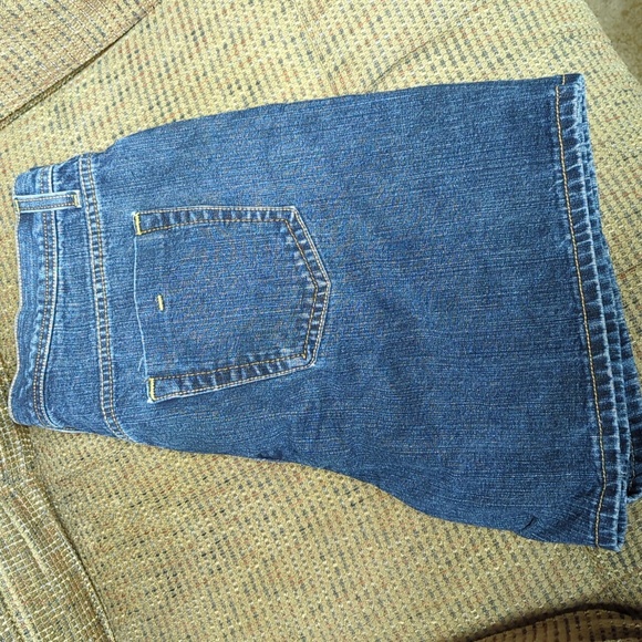 Faded Glory ladies denim shorts plus size - Picture 4 of 8